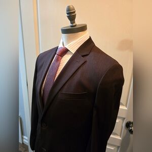 Men's Burgundy Slim fit Suit package  40R/33